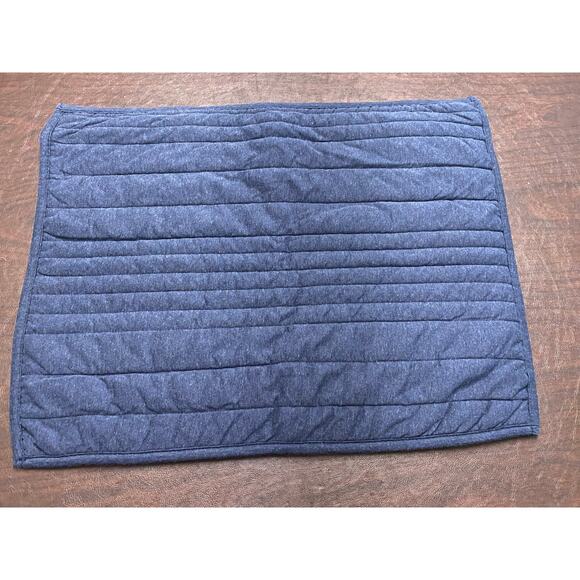 UGG Quilted Knit Pillow Cover Blue Heather Zip Closure – 23.5” x 18.5” - Picture 1 of 5
